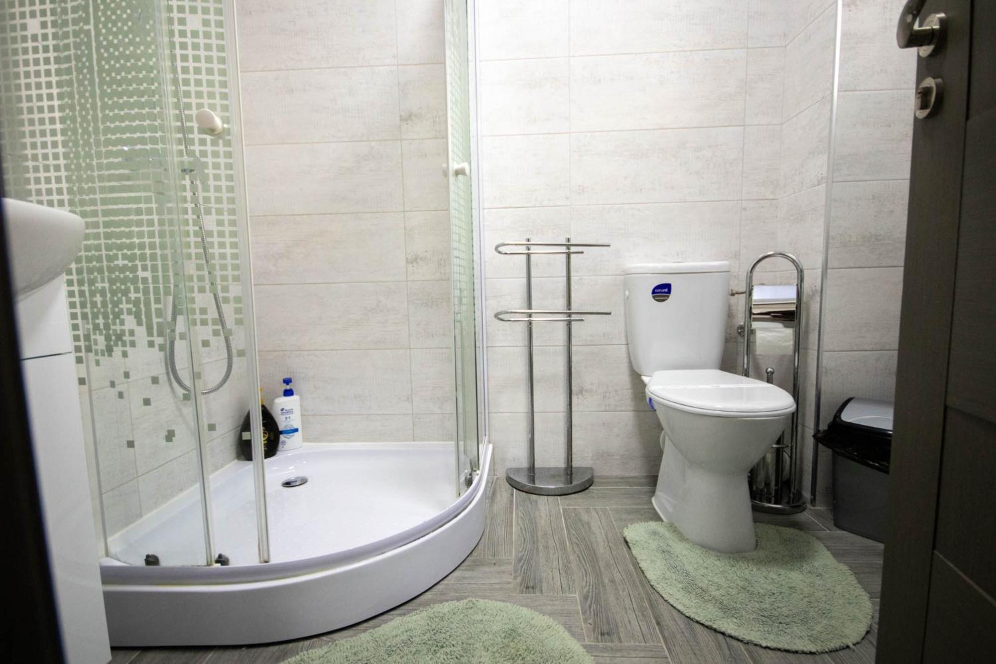 Astar Apartments - Small Radauti Luaran gambar