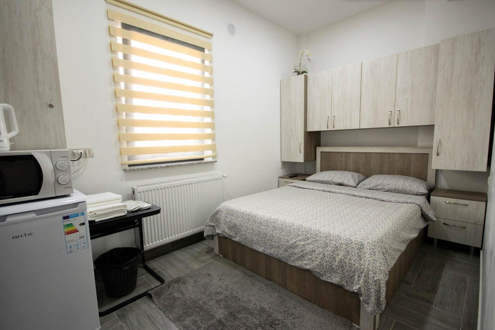 Astar Apartments - Small Radauti Luaran gambar